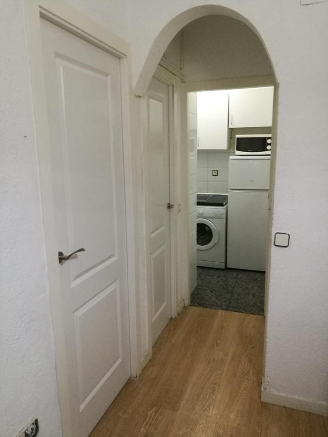 Appartamento Apartamento En Francos Rodriguez, Junto A Bravo Murillo Madrid Esterno foto
