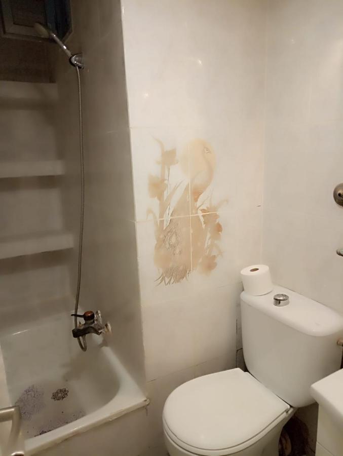 Appartamento Apartamento En Francos Rodriguez, Junto A Bravo Murillo Madrid Esterno foto
